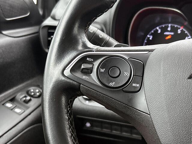 Opel COMBO 1.5D L1H1 Innovation | Automaat | Trekhaak | Camera | Navigatie | Lichtmetalen velgen
