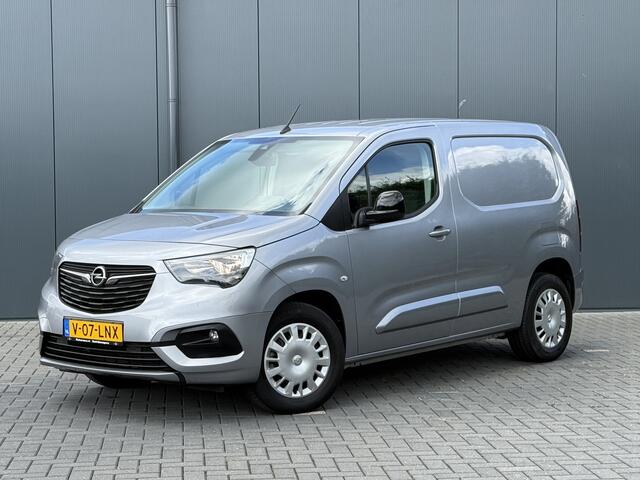 Opel COMBO Electric 50kWh 136 PK / AUTOMAAT / L1H1 / CAMERA / 1e EIG. / 35.706 KM! / CRUISE / AIRCO