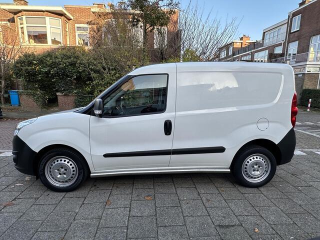 Opel COMBO 1.3 CDTi L1H1 Edition l Airco l 1ste eigenaar l Trekhaak