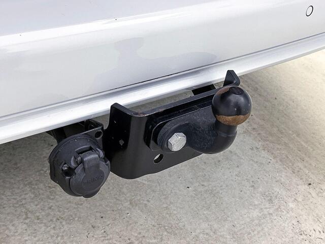 Opel COMBO 1.5 BlueHDi 130pk L2 Automaat Apple Carplay / Android Auto Navigatie Trekhaak Airco Camera Cruise Control Parkeersensoren V+A DAB