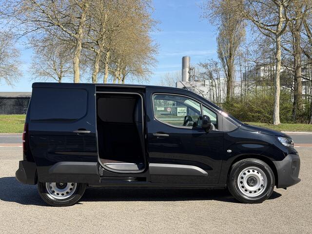 Opel COMBO Electric L1 50kWh 136pk | ACTIE | 0% financial lease | 8 jaar garantie | 2-zits | Houten afwerking laadruimte | Winter Pakket | ECO LED koplampen | Multimedia | Draadloze Apple Carplay en Android Auto | Achteruitrijcamera | Parkeersensoren achter | Digital cockpit | Lederen stuur met bediening | Stoelverwarming | Stuurverwarming | Tweede sleutel met afstandsbediening | Trekhaak voorbereiding | van €31.765 voor €26.695 ex. BTW rijklaar