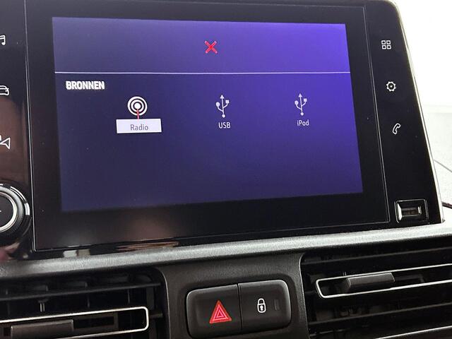 Opel COMBO 130pk L1 Automaat Apple Carplay Trekhaak Parkeersensoren Airco Cruise control 2-zits