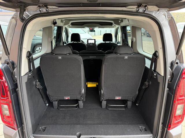 Opel COMBO TOUR 1.2 Turbo L2H1 Edition 7-Persoons LIFE | Nw Distributriem | Dodehoek | Navi | Cruise | 180° Camera / DIRECT RIJKLAARPRIJS!