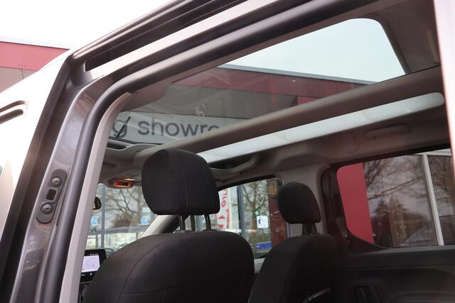 Opel COMBO TOUR 1.2 Turbo L1H1 Edition | Panoramadak | Climate Control | Navigatie | PDC |