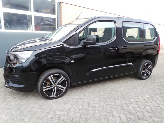 Opel COMBO TOUR 1.2 Turbo L1H1 Edition 22.950 Airco,Cruise,Navi,Camera,Pdc,Lmv,Stoelverw,Enz