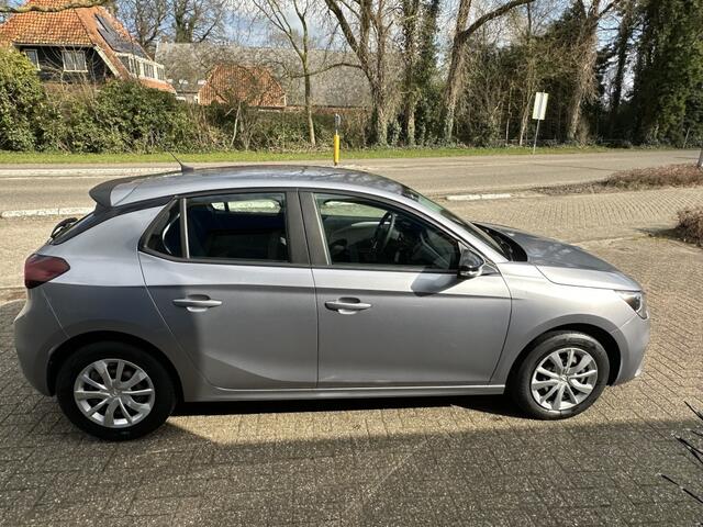 Opel CORSA 1.2 Edition