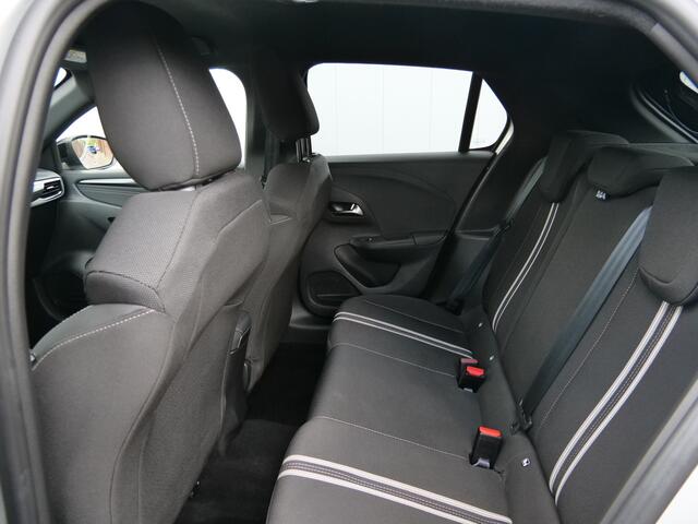 Opel CORSA 1.2 75pk GS-Line Navigatie / Camera / LED-koplampen / Winterpakket