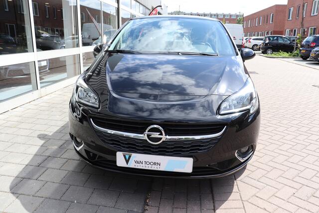 Opel CORSA 1.4 Innovation. Automaat. Dealeronderhouden, Nederlandse auto.