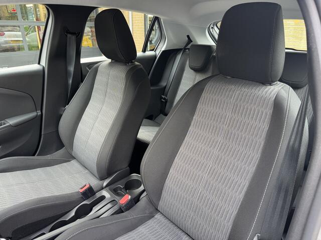 Opel CORSA 1.2 Edition Airco Navi Carplay