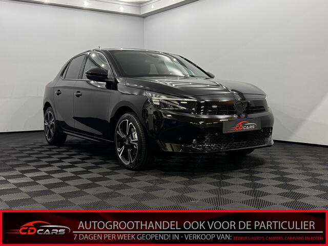 Opel CORSA 1.2 GS Line Half leder, Camera, Apple carplay, Virtual desk, Winterpakket, Cruise control, 2 jaar garantie