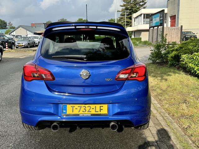 Opel CORSA 1.6 Turbo OPC 207PK LederoXenonoCarplay