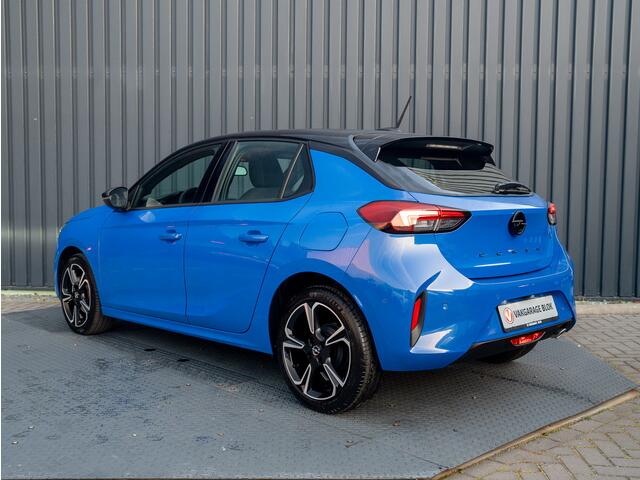 Opel CORSA 1.2 Turbo 100Pk GS | Camera | 17'' | Stoel & Stuur verw. | Parkeersensoren V&A | Dodehoek sensoren | Prijs Rijklaar!!
