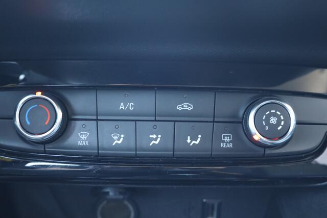 Opel CORSA 1.2 Edition - NL- Auto!! Apple I Airco I Cruise