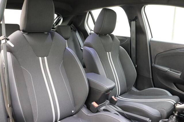 Opel CORSA 1.2 Turbo GS 100 PK | Navigatie via Carplay | Lichtmetalen velgen | Camera | Parkeersensoren | Zwart dak | Cruise control | Dodehoek detectie