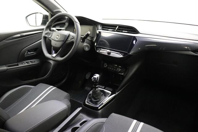 Opel CORSA 1.2 Turbo GS 100 PK | Navigatie via Carplay | Camera | Airco | Parkeersensoren voor en achter | Lichtmetalen velgen | Cruise control | Bluetooth