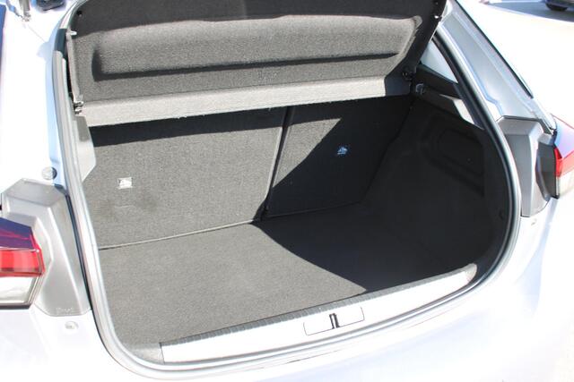 Opel CORSA 1.2 Edition Navigatie / Camera