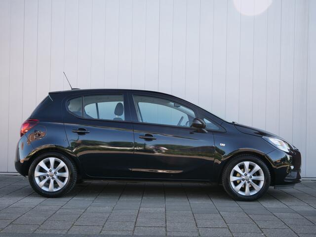 Opel CORSA 1.4 Favourite 90pk Navigatie / PDC /Apple Carplay