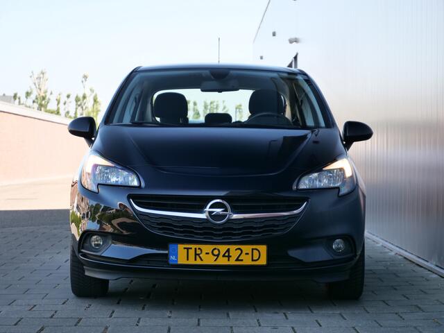 Opel CORSA 1.4 Favourite 90pk Navigatie / PDC /Apple Carplay