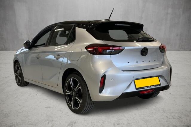 Opel CORSA 1.2 GS Panoramadak | Stuurverwarming | Carplay/Android