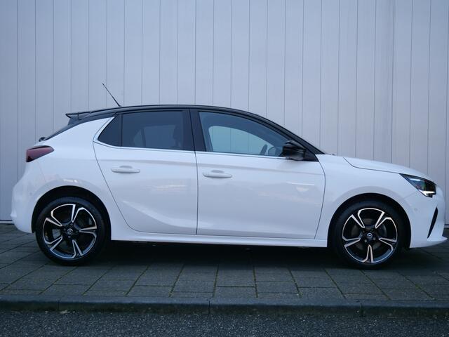 Opel CORSA 1.2 Turbo 100pk Level 4 LED / Panoramadak / Camera / 17 Inch