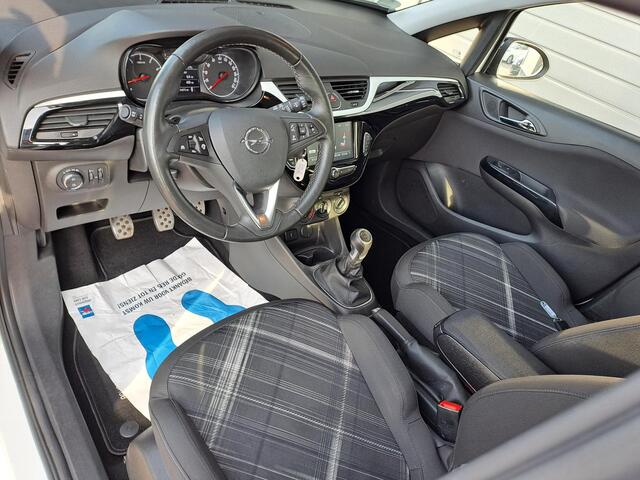 Opel CORSA 1.4 120 Jaar Edition
