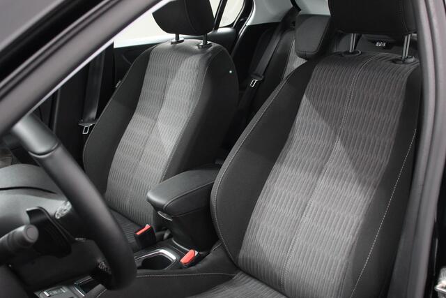 Opel CORSA 1.2 101pk Automaat Edition | Navigatie | Apple Carplay/Android | Airco | Camera | Parkeer sensoren | Dab | Cruise Control | Stoelverwarming |