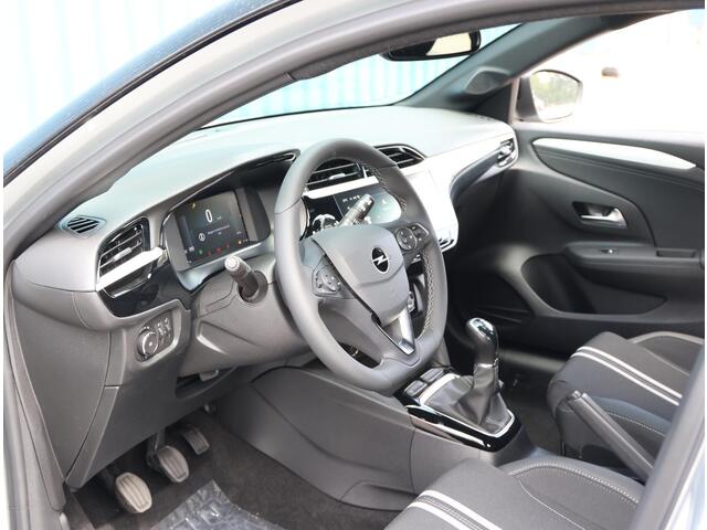 Opel CORSA 1.2 GS | Climate control | Achteruitrijdcamera | Apple Carplay/ Android Auto | Navigatie | Keyless |
