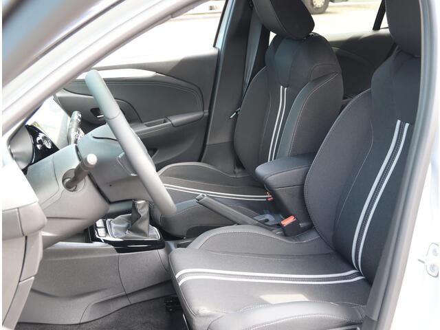 Opel CORSA 1.2 GS | Climate control | Achteruitrijdcamera | Apple Carplay/ Android Auto | Navigatie | Keyless |