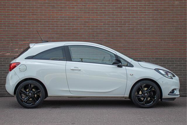 Opel CORSA 1.0 Turbo Color Edition Airco, Camera, CarPlay, PDC.
