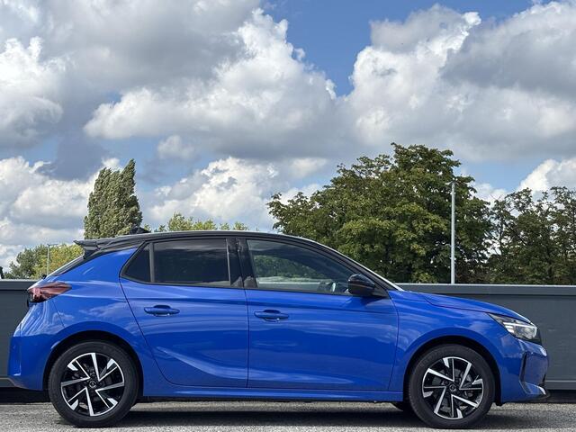Opel CORSA GS 1.2 Turbo 130pk EAT8 | PANODAK | WINTER PACK | NAVI PRO | APPLE CARPLAY / ANDROID AUTO | ACHTERUITRIJCAMERA | DODEHOEK WAARSCHUWING | ISOFIX | KEYLESS START |