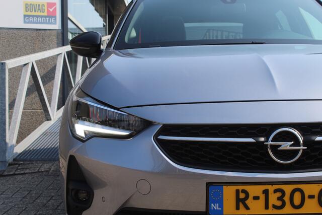 Opel CORSA 1.2 Ultimate 131pk! Automaat/Panoramadak/Navigatie/Virtual cockpit/Dodehoek detectie/Cruise control/Achteruitrijcamera/Apple carplay/Stoelverwarming/Parkeersensoren rondom/DAB/LED koplampen/16'' Lichtmetalen velgen.