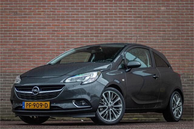 Opel CORSA 1.0 Turbo Innovation, Xenon, Stoel & Stuurverwarming, Camera, Carplay, Voorruitverwarming.