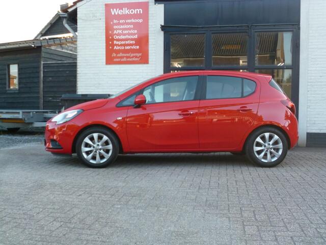 Opel CORSA 1.4 Favourite