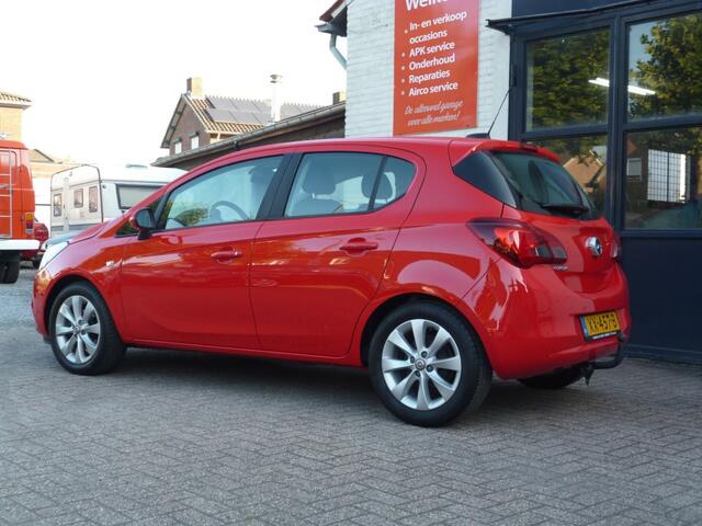 Opel CORSA 1.4 Favourite