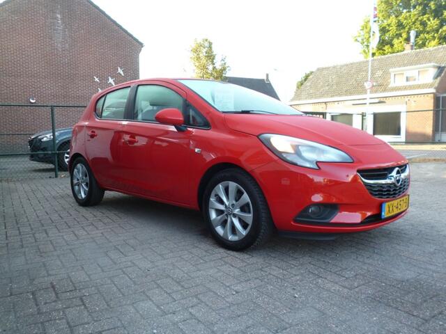Opel CORSA 1.4 Favourite