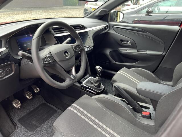 Opel CORSA 1.2 GS Line 100Pk, Camera, LED, Dodehoeksensoren, Stoel/Stuurverwarming, Zwart Dak