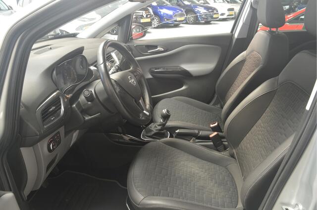 Opel CORSA 1.0 Turbo Innovation // 132.000 km // CLIMA // CRUISE // CARPLY // CAMERA // PDC // STOEL&STUURVERWARMING //