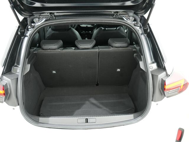 Opel CORSA 1.2 100PK ULTIMATE AUT. | Navi | Clima | Camera | Massage | Stoelverwarming