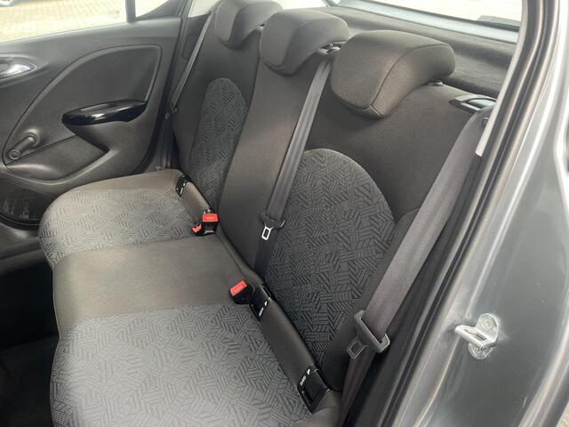 Opel CORSA 1.4 Favourite | Trekhaak | Lichtmetalen Velgen | Airco | Cruise Control