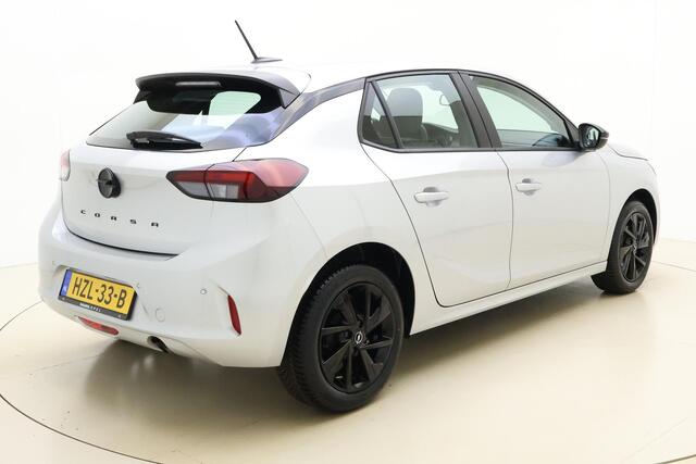 Opel CORSA 1.2 Edition | Airco | Cruise control | DAB Radio | Navigatie via Carplay | Lichtmetalen velgen Black | Parkeersensoren