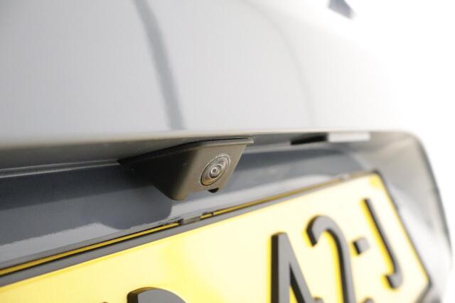 Opel CORSA 1.2 Turbo GS 100 PK | Navigatie via Carplay | Camera | Zwart dak | Lichtmetalen velgen | Parkeersensoren voor en achter | Nieuw model