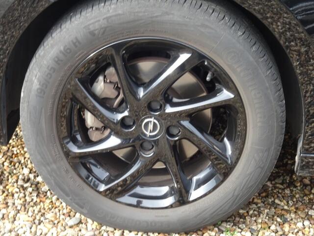 Opel CORSA 1.2 GS LINE