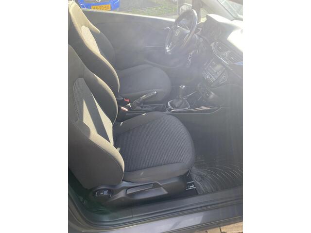 Opel CORSA 1.4 Innovation
