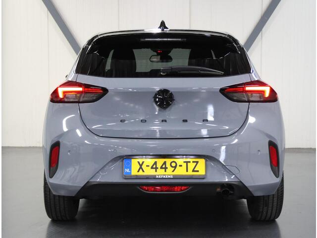 Opel CORSA 1.2 75PK GS | 1ste eigenaar | AppleCarplay/AndroidAuto | Climate Control | Cruise Control | 10"scherm | Camera | Navigatie | LM velgen | Keyless | Two-Tone | LED | Parkeersensoren | Isofix |