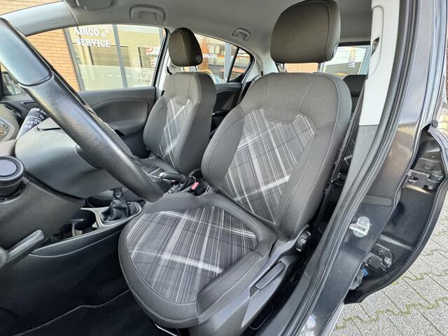 Opel CORSA 1.4 Edition Weinig km!