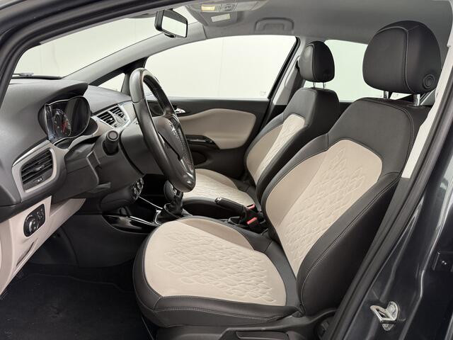 Opel CORSA Turbo 90pk 5d Innovation Bi-Xenon Camera PDC Trekhaak ECC 1/2 Leer Volledig Dealer onderhouden! laatste beurt bij 111.000km Priv.Glass