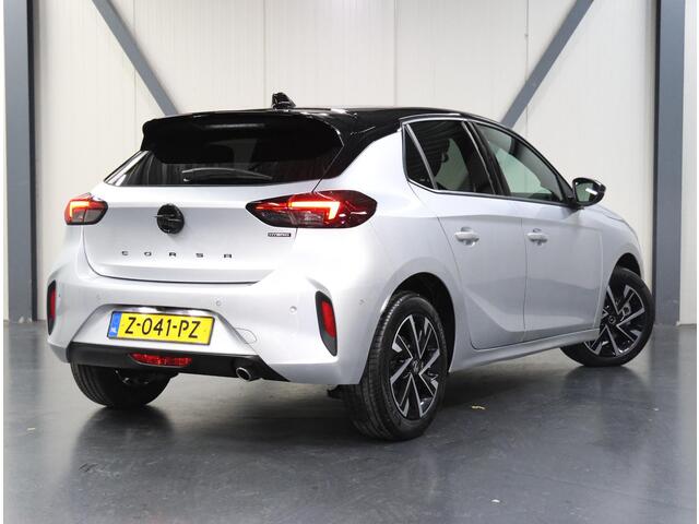 Opel CORSA 1.2 100PK Turbo Hybrid GS | AppleCarplay/AndroidAuto | Climate Control | Cruise Control | 10"scherm | Camera | Navigatie | LM velgen | Keyless | Two-Tone | LED | Parkeersensoren | Privacy Glass | Isofix |