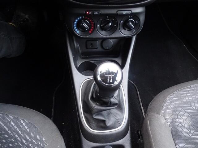 Opel CORSA 1.4 FAVOURITE-Navi-Media app-Blth-Cruise-Airco-