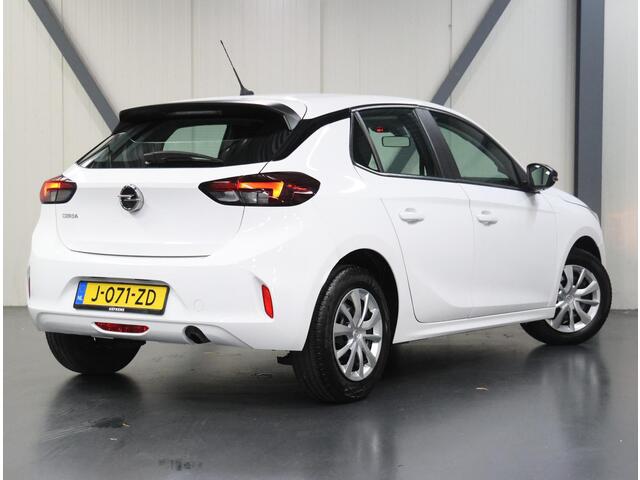 Opel CORSA 1.2 Edition | 1ste eigenaar | Navigatie | Airco | Cruise Control | AppleCarPlay/AndroidAuto | DAB Radio | Isofix | Buitenspiegels Elektrisch Verstel -en Verwarmbaar |