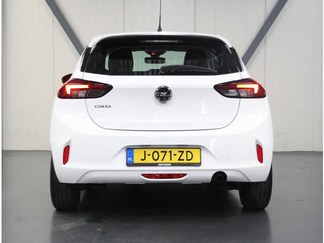 Opel CORSA 1.2 Edition | 1ste eigenaar | Navigatie | Airco | Cruise Control | AppleCarPlay/AndroidAuto | DAB Radio | Isofix | Buitenspiegels Elektrisch Verstel -en Verwarmbaar |